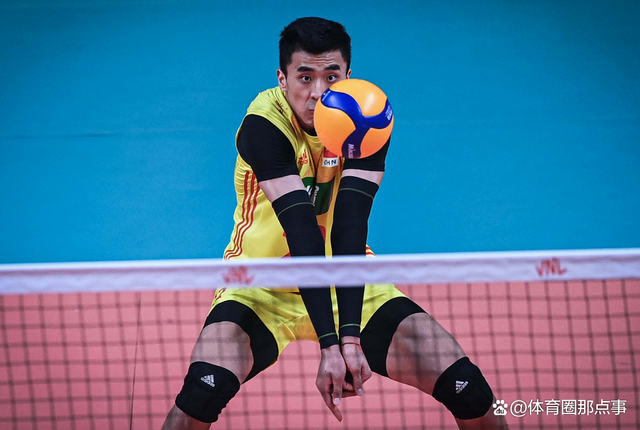 中国队横扫印度队,辛杜高光表现 中国队横扫印度队,辛杜高光表现