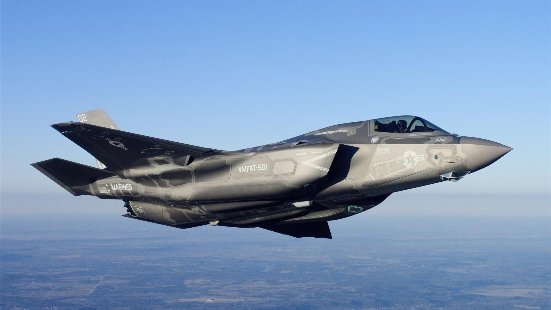 樱花绽放维洛德罗姆，日本足球的里程碑之夜与孔德的孤勇身影