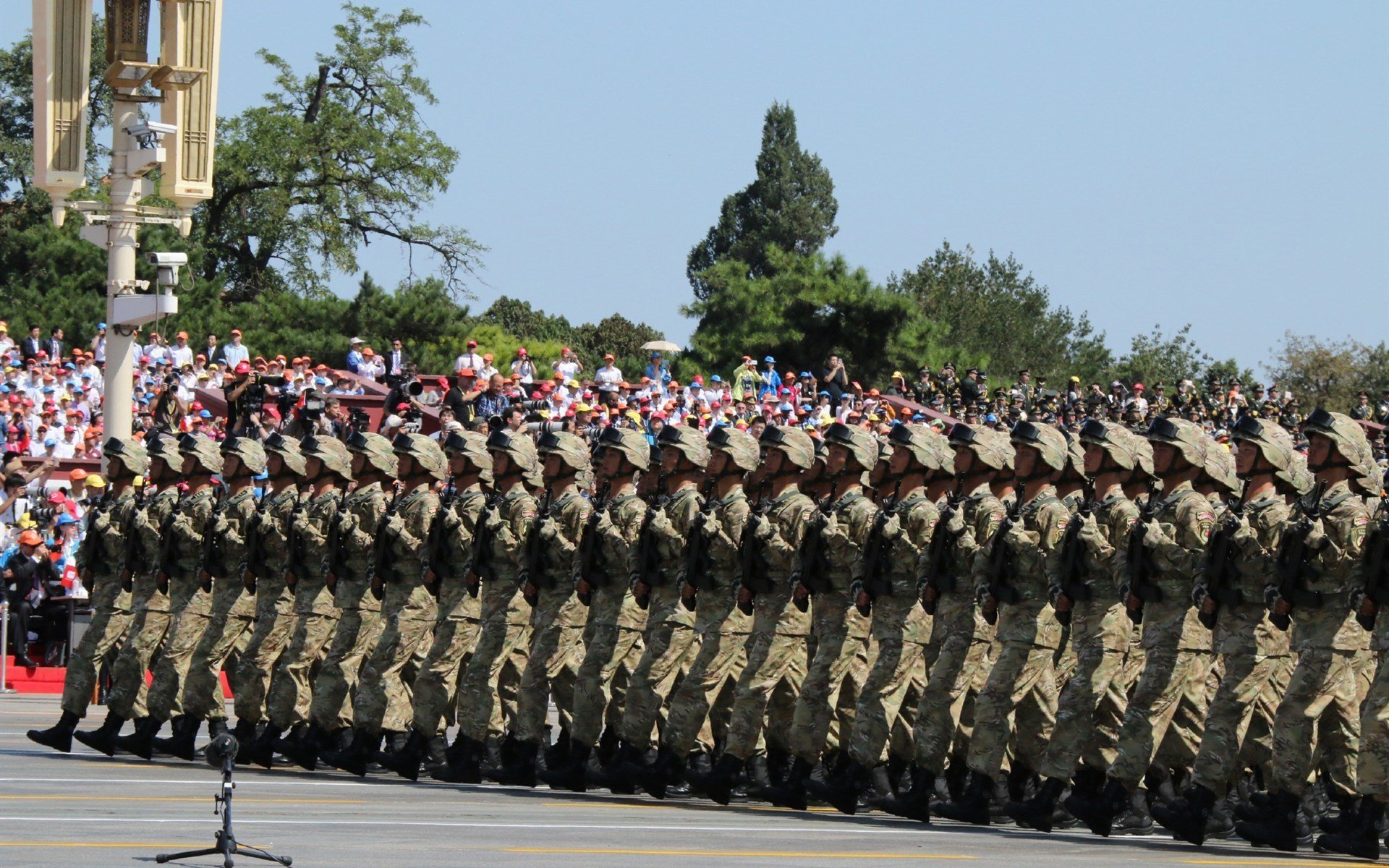 唯一性的较量，莫兰特在鹈鹕对阵活塞中演绎制胜传奇